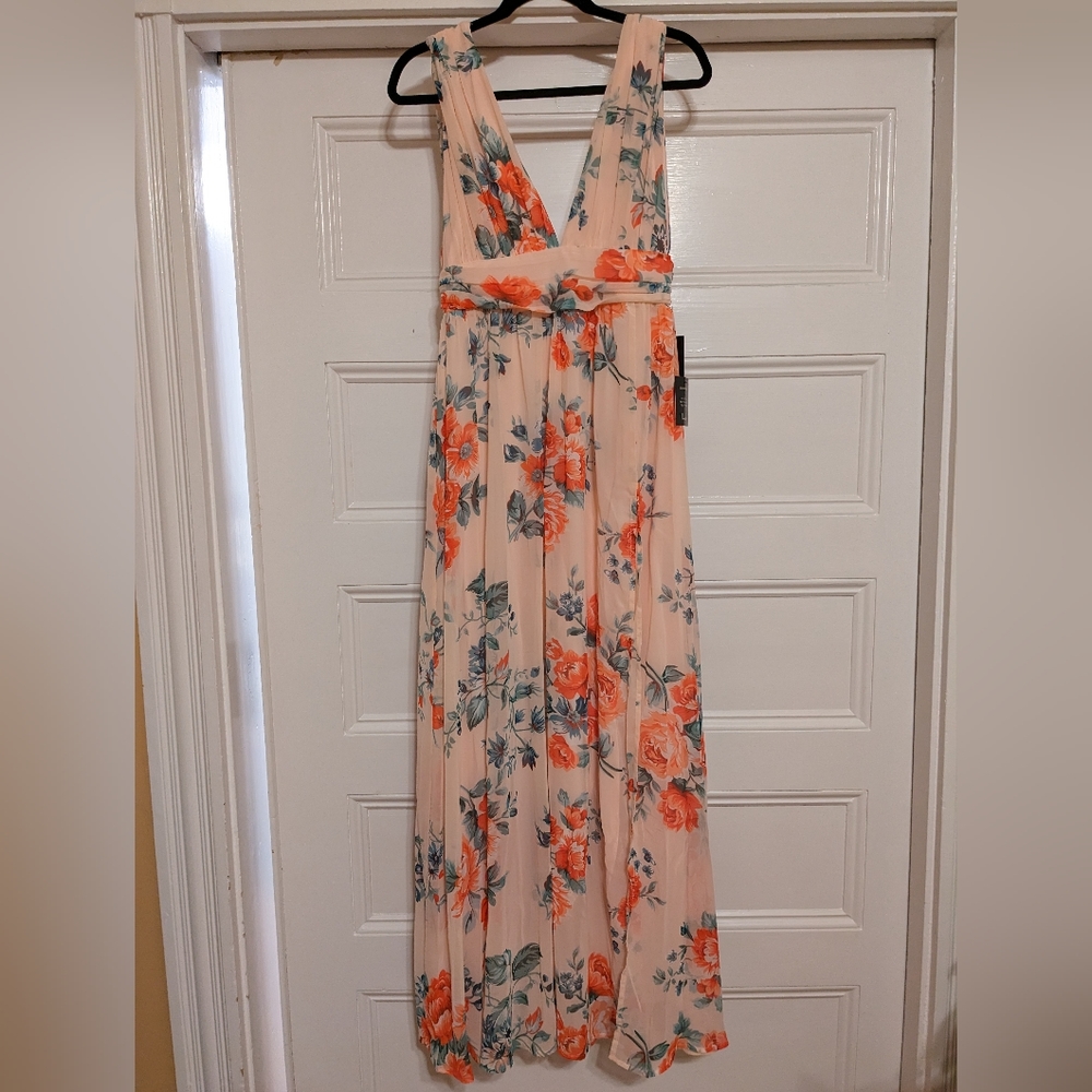 Floral dress - new with tags!